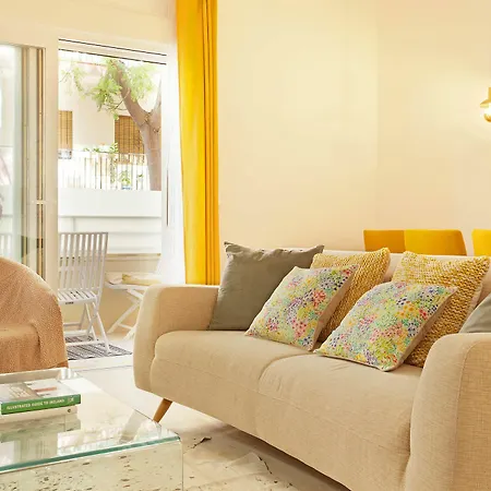 Azahara Apartment
